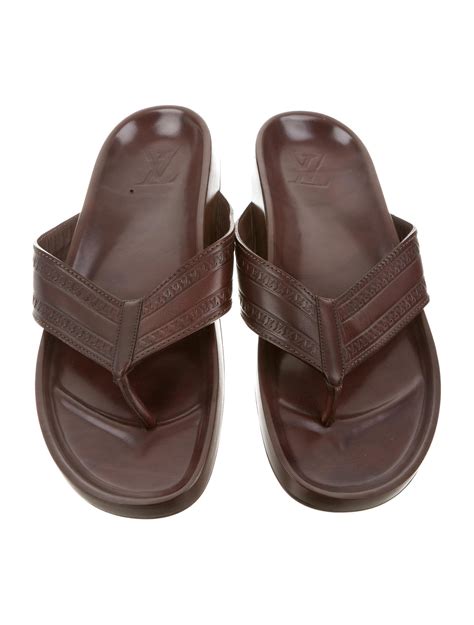 louis vuitton flip flops|louis vuitton monogram flip flops.